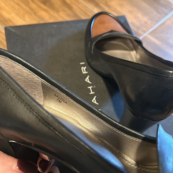 Tahari loafer Selena heel two tone - Picture 5 of 6